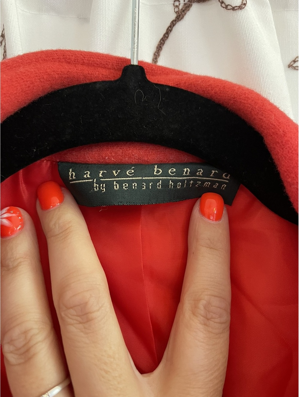 Harvé Benard | L/XL | Red Tailored Lined Blazer - Picture 4 of 12
